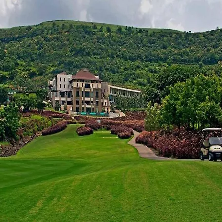 Oxford Golf Resort-3